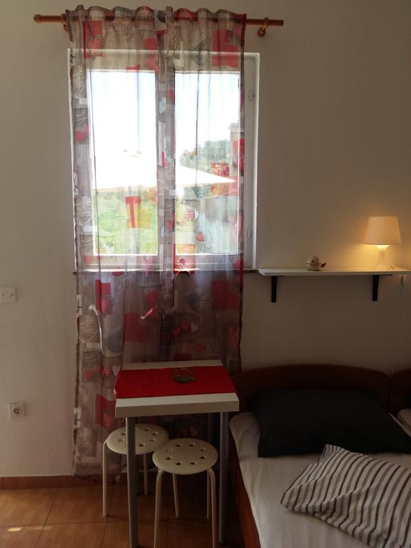 Apartments Marko Врси Екстер'єр фото