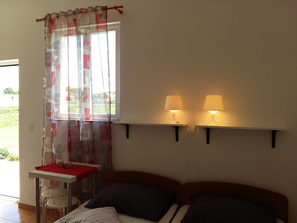 Apartments Marko Врси Екстер'єр фото