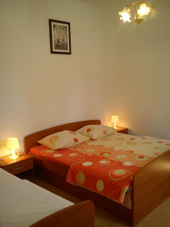 Apartments Marko Врси Екстер'єр фото