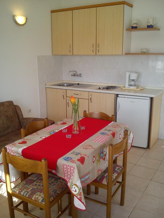 Apartments Marko Врси Екстер'єр фото
