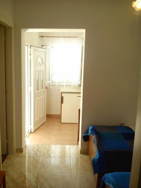 Apartments Marko Врси Екстер'єр фото