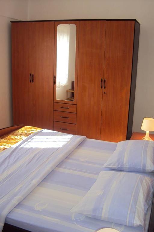 Apartments Marko Врси Екстер'єр фото
